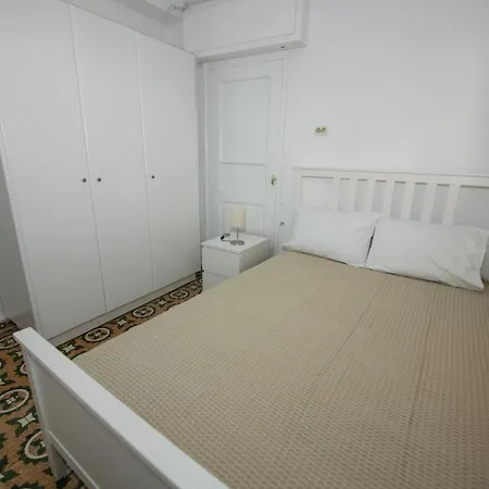 Lovely One-Bedroom Flat In Skopelos Exterior photo