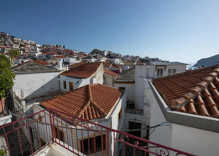 Lovely One-Bedroom Flat In Skopelos