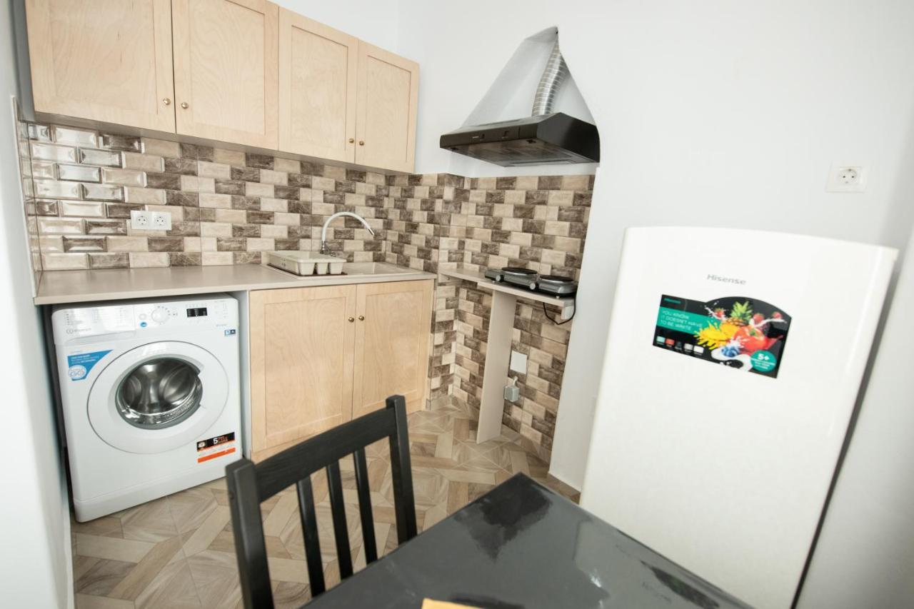 Lovely One-bedroom Flat In Apartment